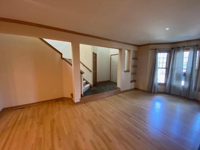 Building Photo - 2171 Norhardt Dr