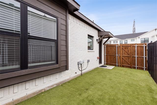 Building Photo - 1200 Lamar Dr