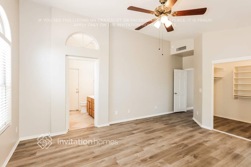 Building Photo - 19536 N 51st Dr