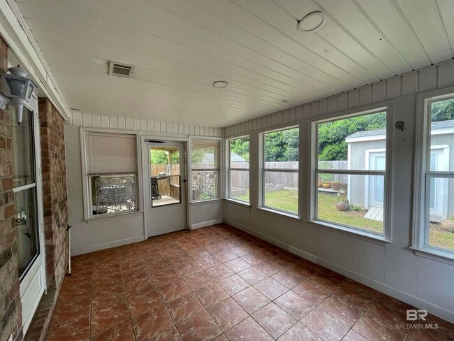 Building Photo - 109 Covey Run Pl