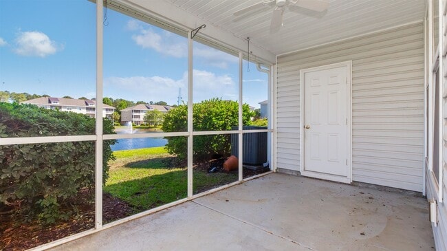 Building Photo - 320 Kiskadee Loop
