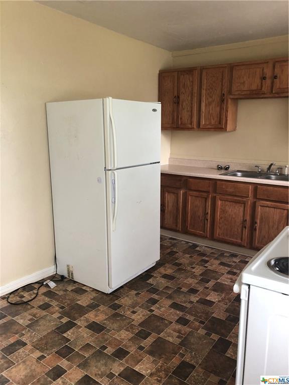 Building Photo - 104 Bybee Ct