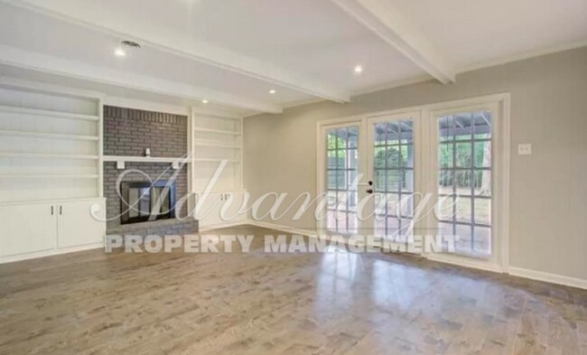 Building Photo - Schedule today to see this Gorgeous German...