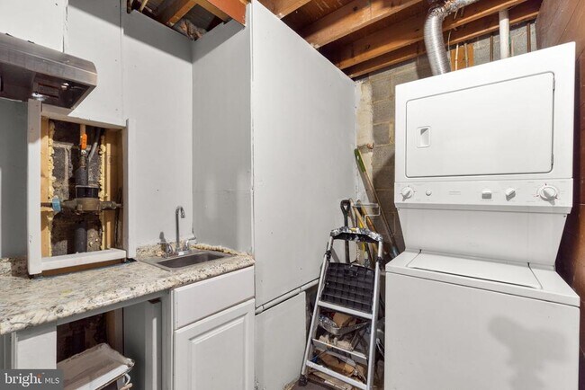 Building Photo - 9419 Horizon Run Rd