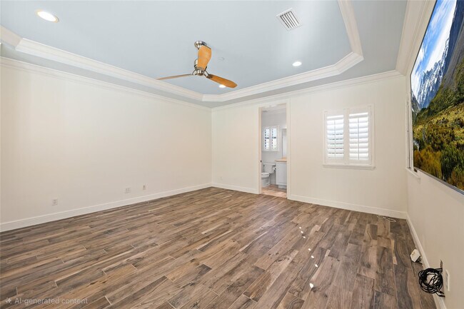 Building Photo - 218 NE 15th Ave