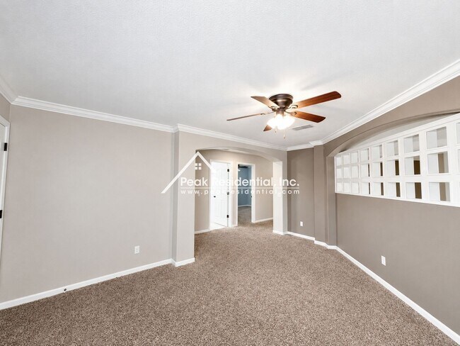 Building Photo - 437 Anacapa Dr
