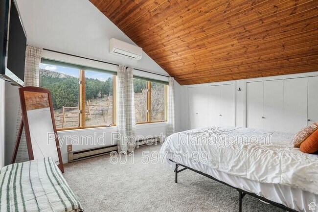 Building Photo - 14600 S Shaggy Mountain Rd