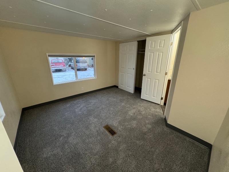 Building Photo - 3684 Beacon Loop