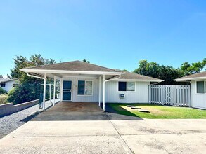 Building Photo - 224 Hiolani St