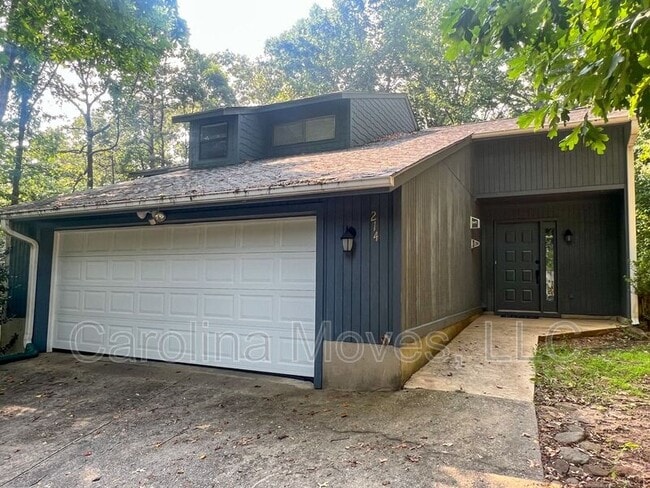 Building Photo - 214 Brookside Dr