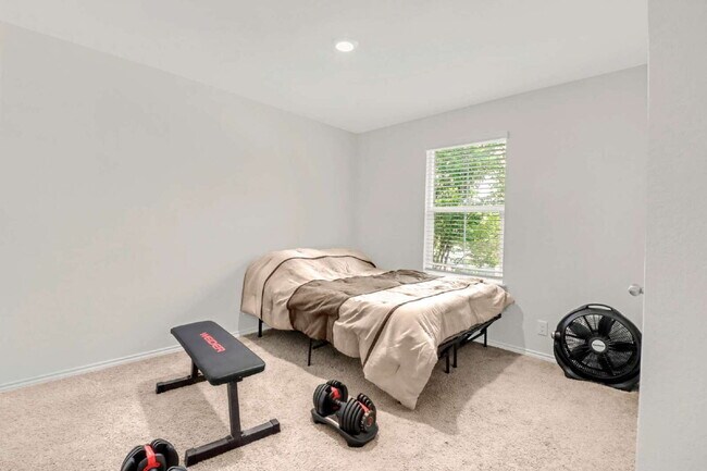 Building Photo - 15327 Shortwing