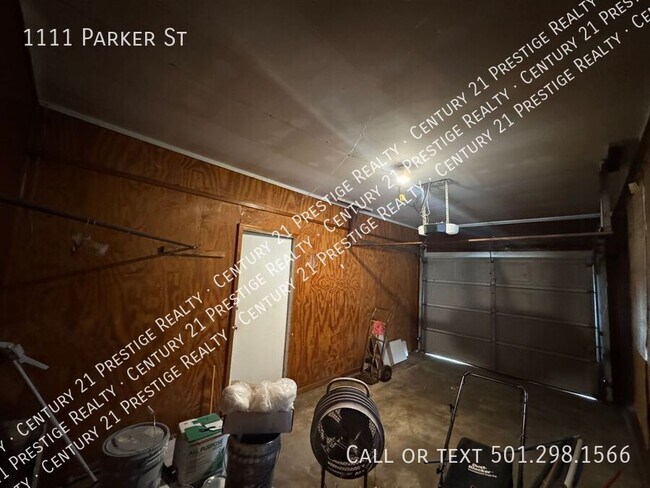 Building Photo - 1111 Parker St