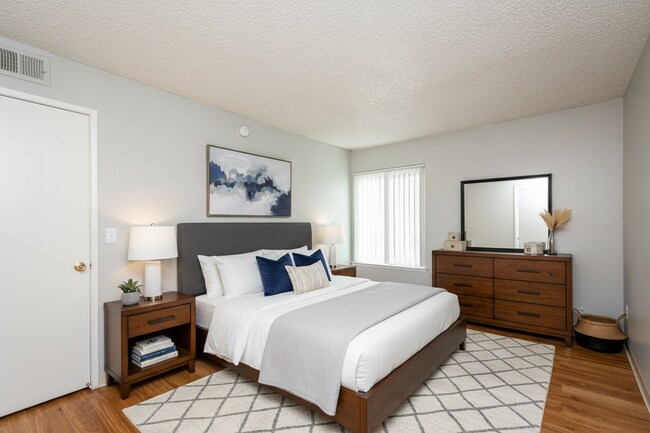 Floorplan - Redwoods at Mather Station Apartments