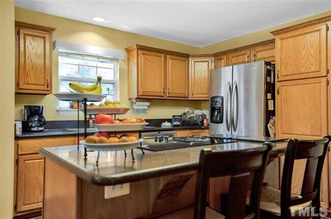 Building Photo - Ranch Home Available - Walk to Downtown Wake Forest!