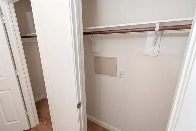 Building Photo - 13338 Ella View Lane