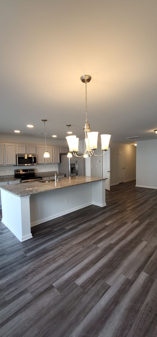 Building Photo - 3-Bedroom, 2 1/2-Bath in Conway, SC - Long Term Rental