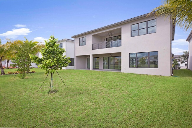 Building Photo - 17062 Watersprite Lakes Rd