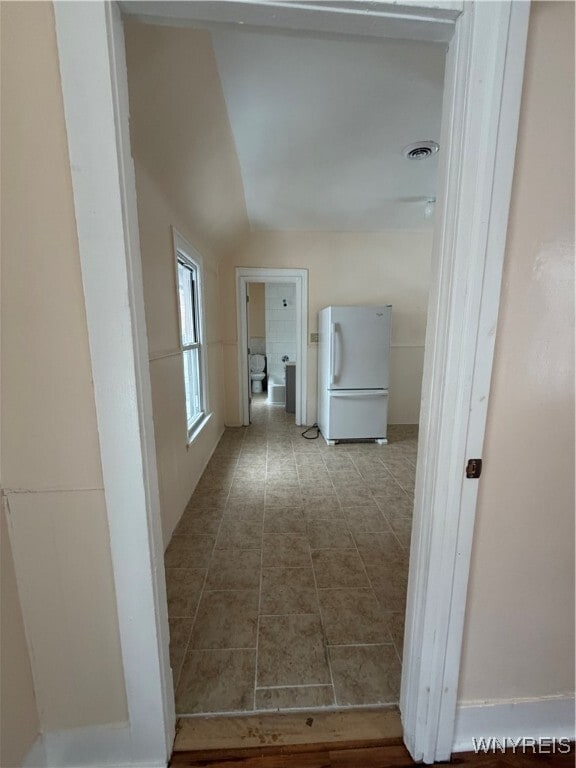 Building Photo - 291 E North St