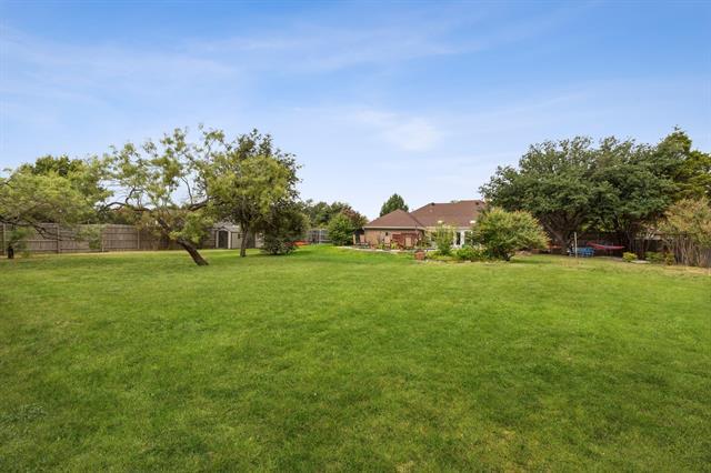 Building Photo - 2407 N Carroll Ave