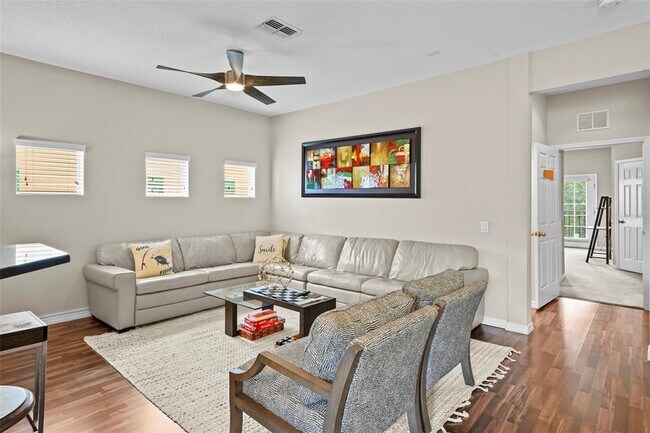 Building Photo - 3625 Bay Heights Way