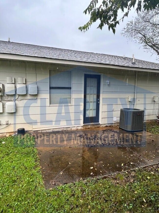 Building Photo - 1308-1314 Citico Ave
