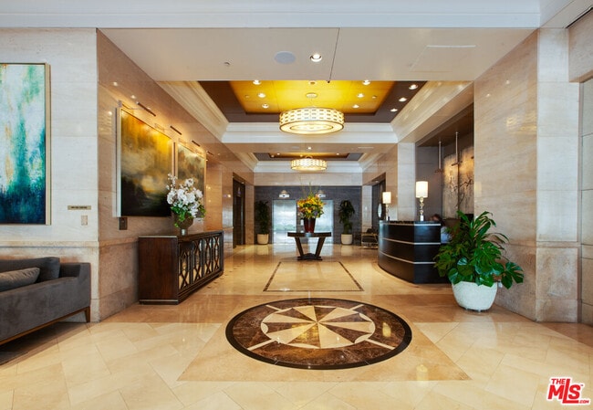 Building Photo - 10520 Wilshire Blvd