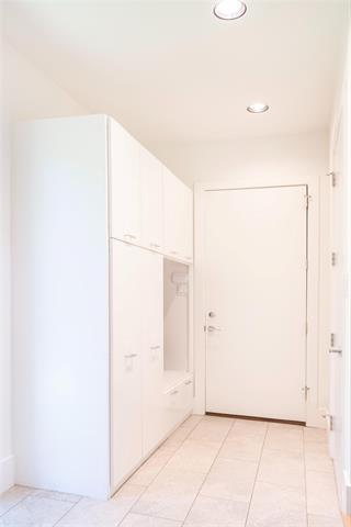 Building Photo - 5624 Melshire Dr