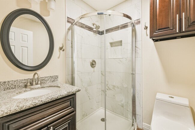 Building Photo - 13731 Cypresswood Crossing Blvd