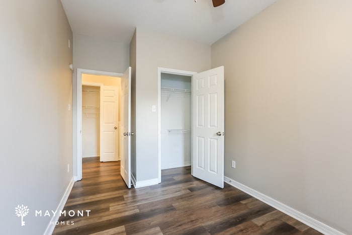 Building Photo - 3204 Cloverridge Dr