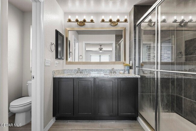 Building Photo - 1624 Brevoort St