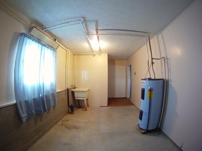 laundry - 3168 Shaffer Rd