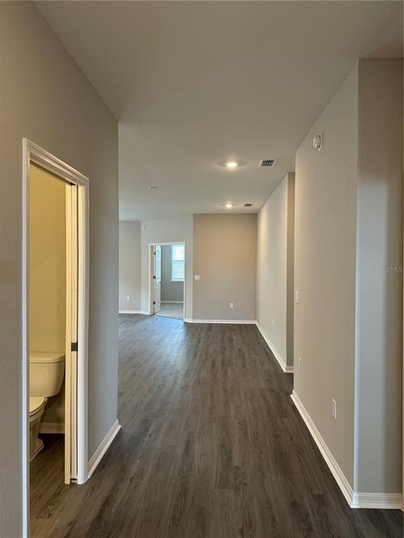 Building Photo - 1008 Aruba Ave