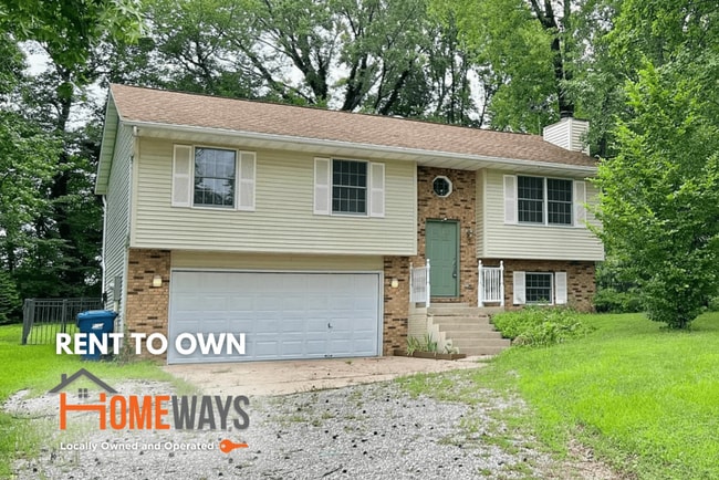 Building Photo - 1755 Fountainbleu Dr