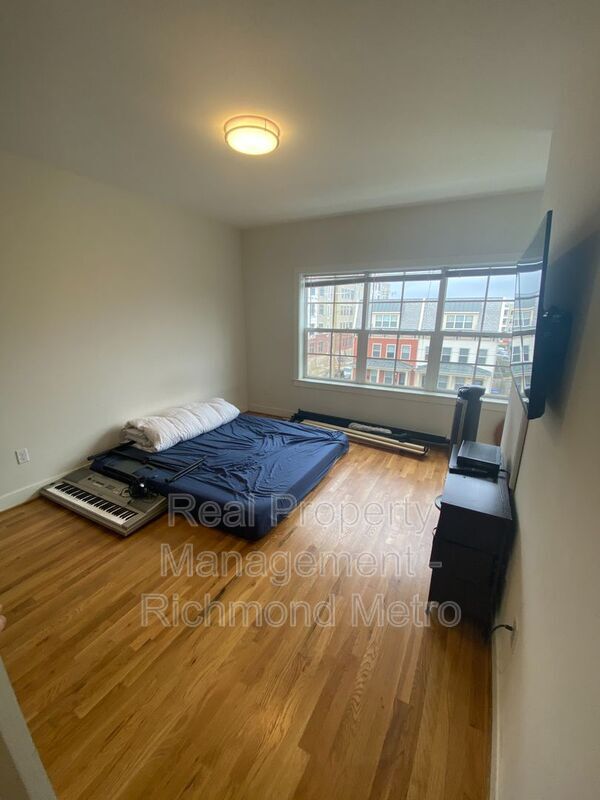 Building Photo - 1322 McDonough St