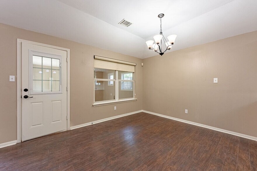 Building Photo - 12520 Wethersby Way