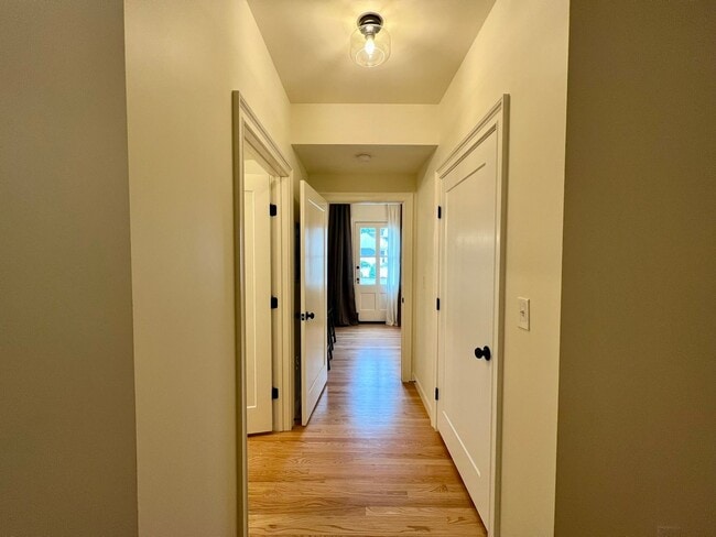 Building Photo - Private and Stylish One-Bedroom, Available...