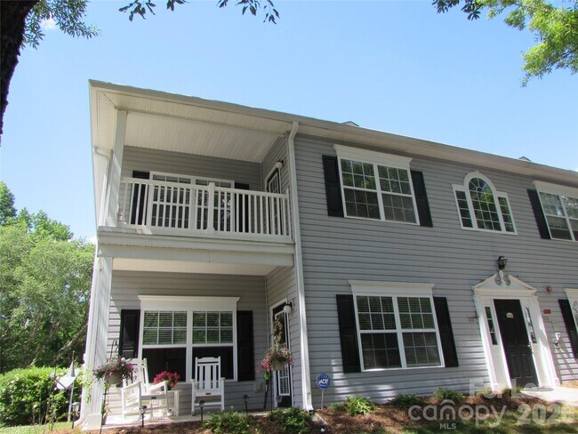 Building Photo - 21725 Aftonshire Dr