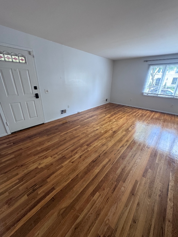 Building Photo - 285 Albourne Ave