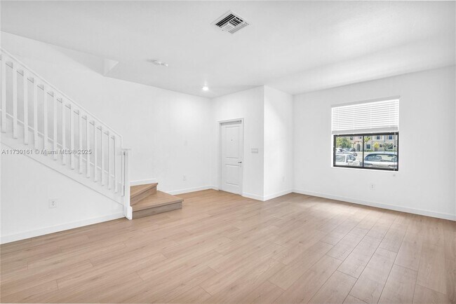 Building Photo - 11854 SW 246th Ln