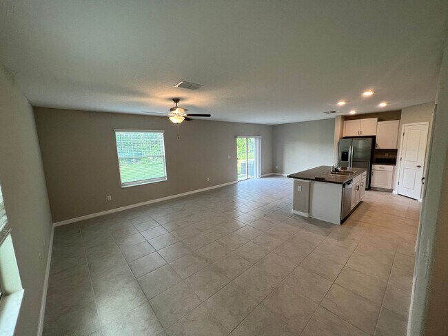 Building Photo - 12032 Miracle Mile Dr- Timber Creek