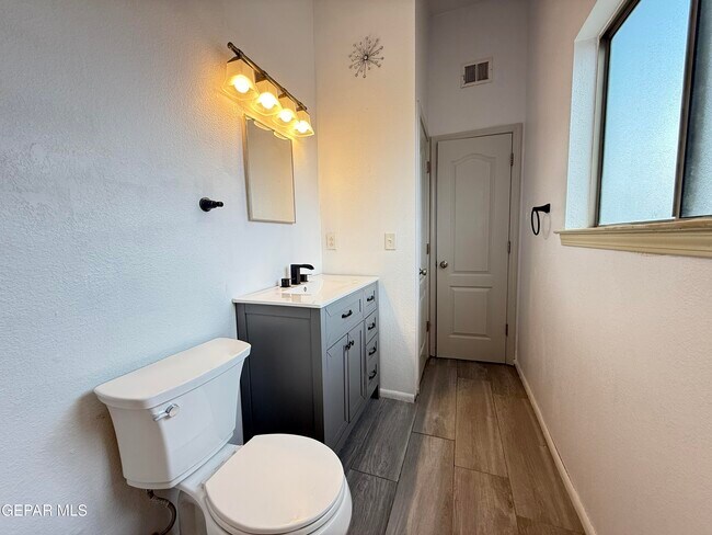 Building Photo - 11952 Mesquite Miel Dr