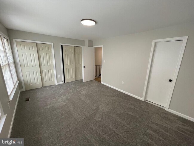 Building Photo - 5512 E Boniwood Turn