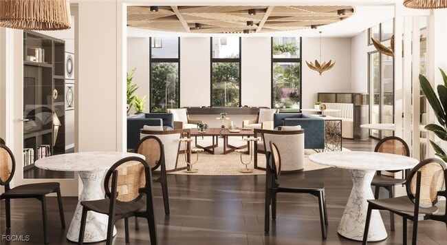 Building Photo - 7301 Lake Bank Lp