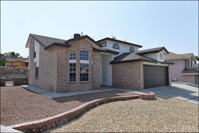 Building Photo - Coming Soon!