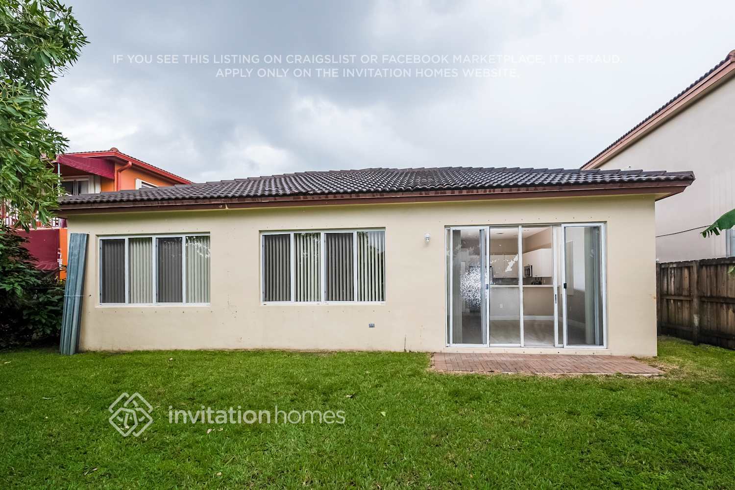 Building Photo - 16362 SW 50th Terrace