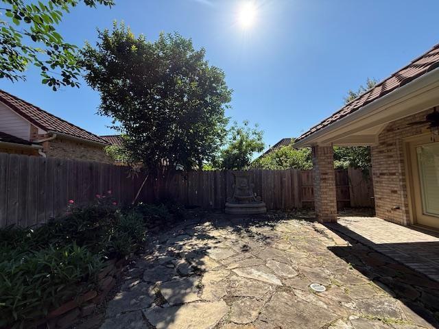 Building Photo - 17 Peach Tree Ct