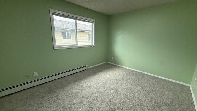 Building Photo - 1103 Karluk St