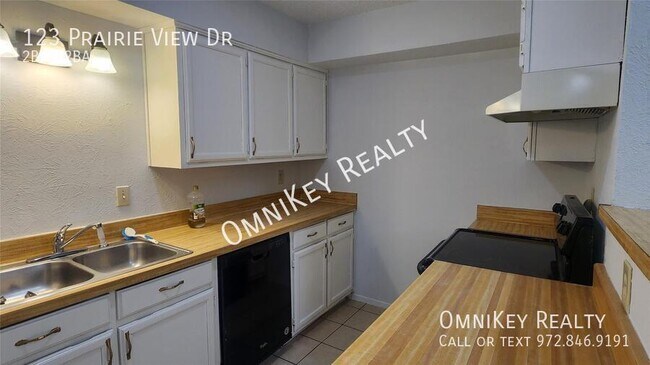 Building Photo - 123 Prairie View Dr