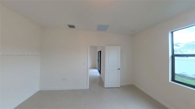 Building Photo - Oakmont, Dania Beach, FL 33068 - 3 BR 2.5 ...