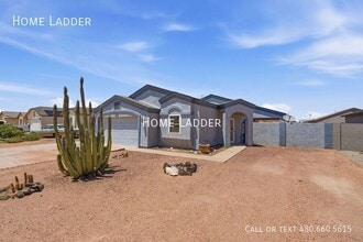 Building Photo - 10452 W Arivaca Dr